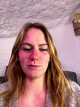 selenaluvv online show from 01-09-26, 04:21