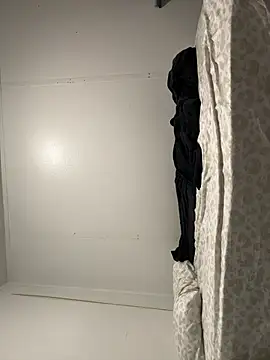 Edw95S online show from 02-21-26, 07:53