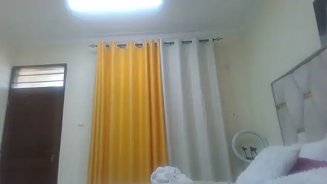 Fine assie online show from 02-26-25, 02:57