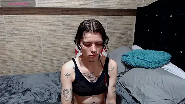 pretty cristal69 online show from 02-21-25, 11:55