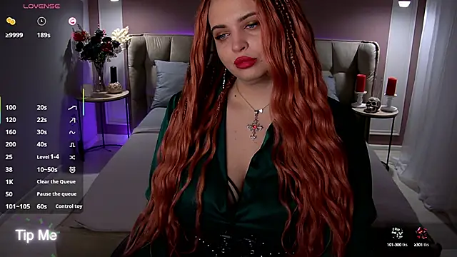 Miss Maya Mils online show from 09-21-25, 01:07