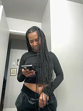 Your Paris online show from 02-21-25, 12:38