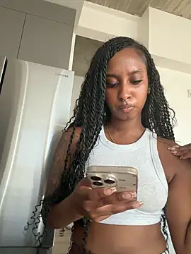 Your Paris online show from 04-21-26, 02:56