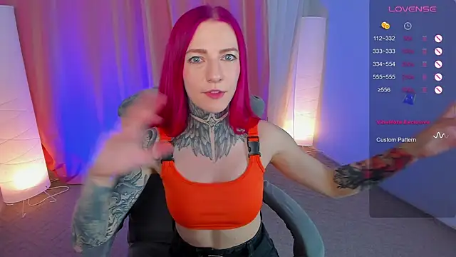 Roxy      online show from 01-17-25, 08:44