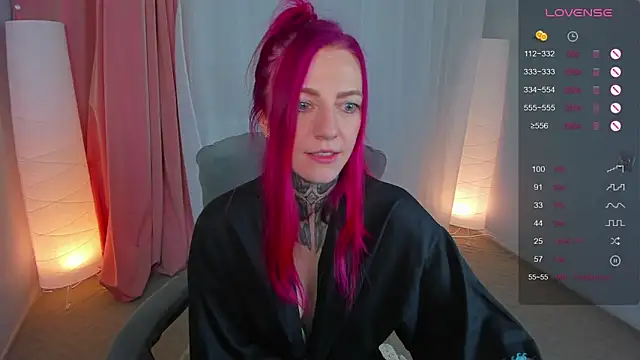 Roxy      online show from 02-28-25, 11:34