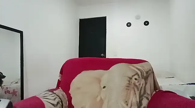 lucydreamm online show from 01-17-25, 01:36