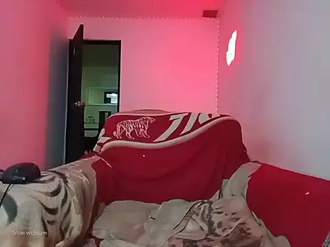 lucydreamm online show from 10-19-25, 12:55