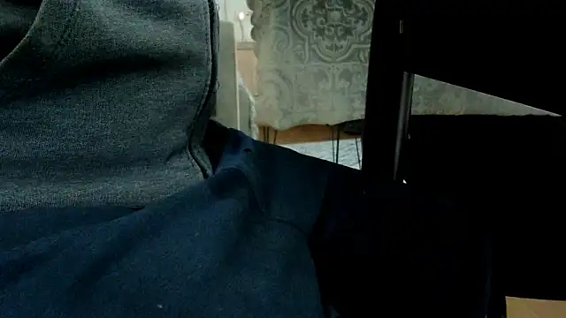 Snapshot of by-panic chatting on 03-16-25, 11:49 by-panic online show from 03-16-25, 11:49