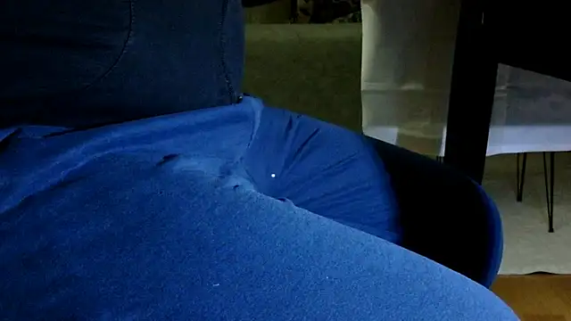 Snapshot of by-panic chatting on 10-09-25, 09:57 by-panic online show from 10-09-25, 09:57