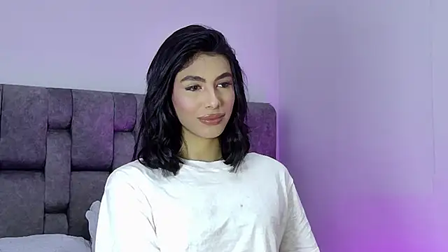 IsabelleFoxx  online show from 12-06-24, 07:54