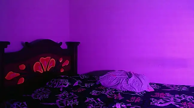 isaaclatino online show from 12-24-24, 02:32