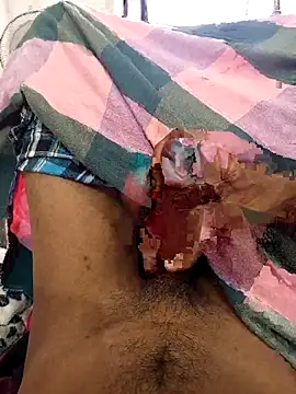 Snapshot of Playmrt chatting on 12-14-25, 08:41 Playmrt online show from 12-14-25, 08:41