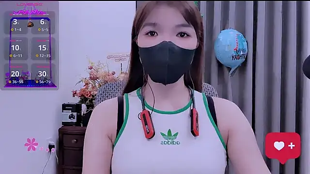 Berrysweet 68 online show from 07-21-26, 03:03