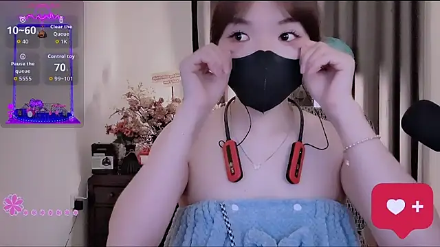Berrysweet 68 online show from 07-24-26, 05:11