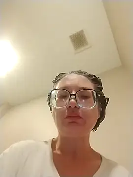 xWhoreAbleX Pika online show from 10-31-25, 04:30