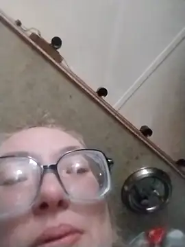 xWhoreAbleX Pika online show from 11-12-25, 08:41