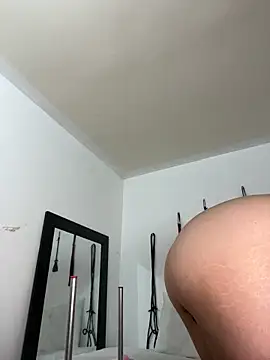 Miacarry online show from 03-02-26, 09:10