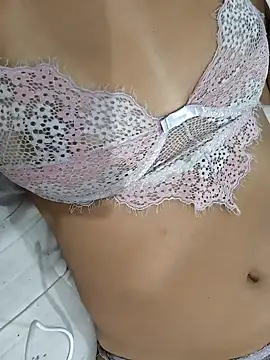 fernandasweet online show from 01-17-25, 03:23