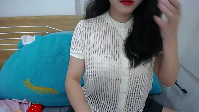 Snapshot of Amila-xoxo chatting on 09-21-25, 12:56 Amila-xoxo online show from 09-21-25, 12:56