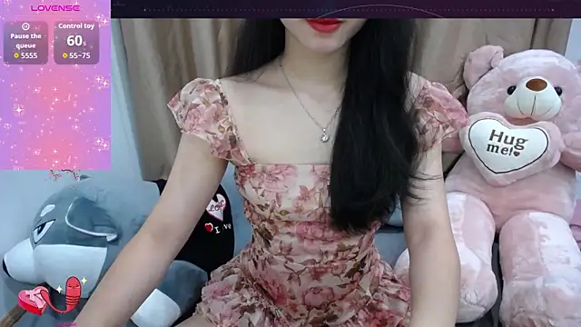 Snapshot of Amila-xoxo chatting on 12-19-25, 01:01 Amila-xoxo online show from 12-19-25, 01:01