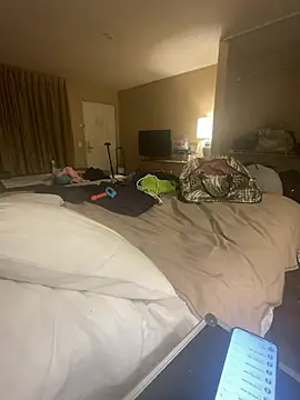 tatted-bitty online show from 02-22-25, 03:01