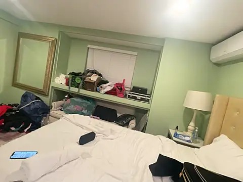 tatted-bitty online show from 03-17-25, 09:12