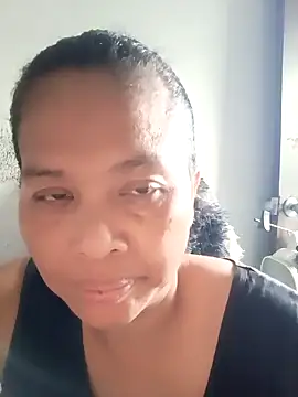 Snapshot of Fon_Bigboobs chatting on 11-29-25, 10:29 Fon Bigboobs online show from 11-29-25, 10:29