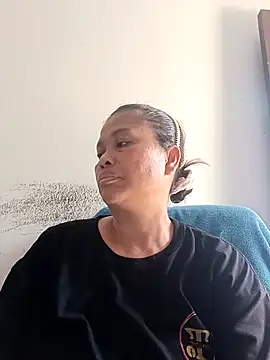 Snapshot of Fon_Bigboobs chatting on 02-05-26, 07:46 Fon Bigboobs online show from 02-05-26, 07:46