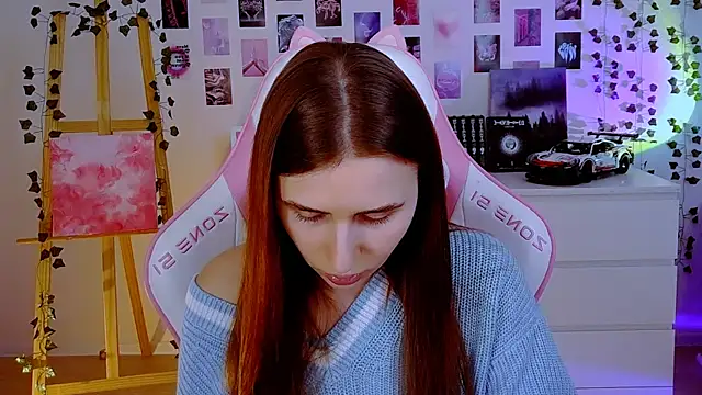 AliceCharmy online show from 01-23-25, 11:37