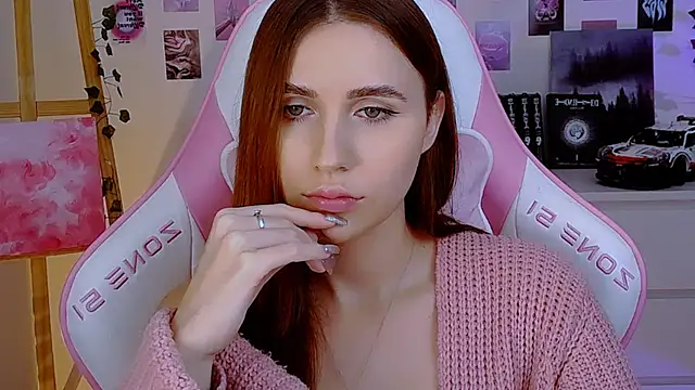 AliceCharmy online show from 01-29-25, 01:38