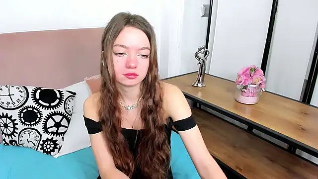 Snapshot of GraceLips chatting on 01-29-25, 11:20 GraceLips online show from 01-29-25, 11:20