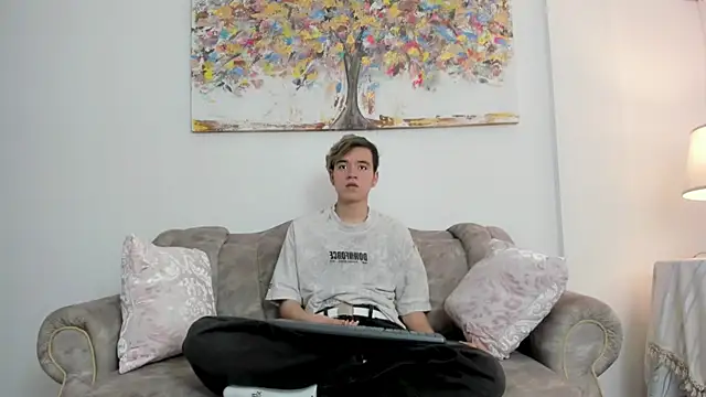 bunny maxi online show from 01-17-25, 12:52