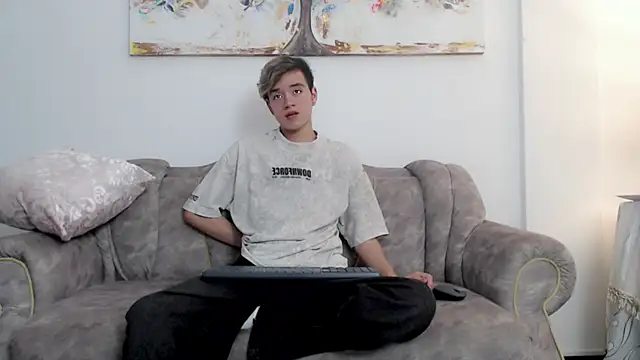 bunny maxi online show from 01-17-25, 03:53