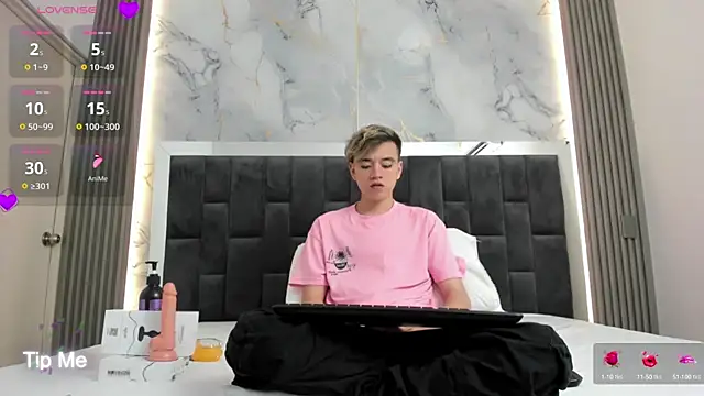 bunny maxi online show from 02-09-25, 12:30