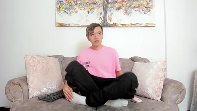 bunny maxi online show from 03-04-25, 12:33