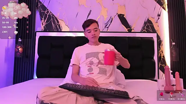 bunny maxi online show from 10-11-25, 12:36