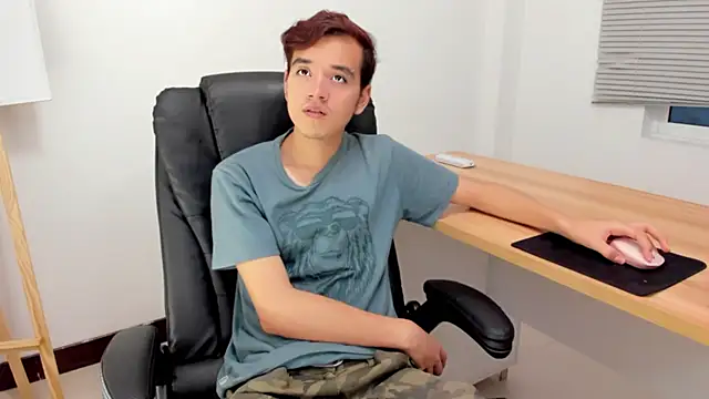 bunny maxi online show from 12-04-25, 12:47