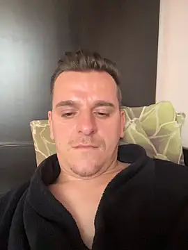 Huge cock22cm online show from 04-07-26, 12:27