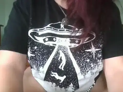 MissKisu online show from 10-13-25, 08:14