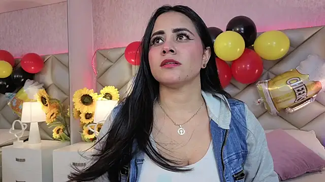 Brenda Garcia online show from 09-26-25, 08:02