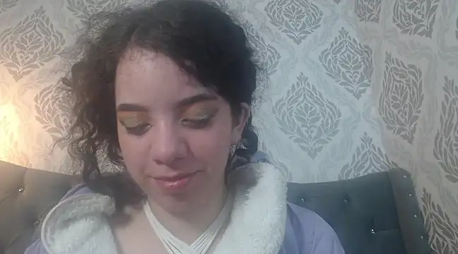 EmmaCowperr online show from 03-21-25, 09:01