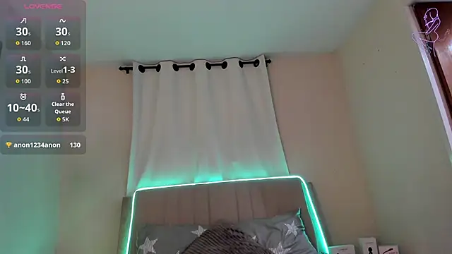 Snapshot of karimhunt chatting on 11-19-25, 05:07 karimhunt online show from 11-19-25, 05:07