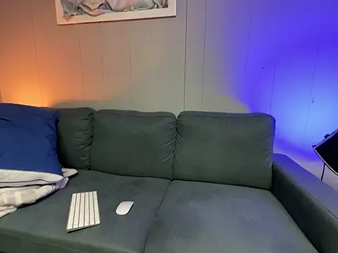 mouser21212 online show from 01-21-25, 02:59