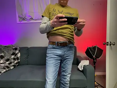 mouser21212 online show from 01-22-25, 03:40