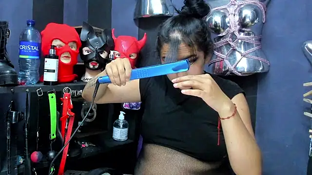 LucyStrike  online show from 03-05-25, 12:27