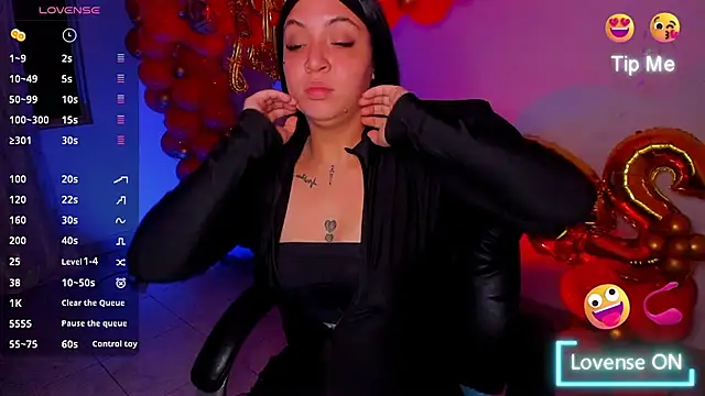 Snapshot of KetziaDoll chatting on 11-12-25, 03:40 KetziaDoll online show from 11-12-25, 03:40