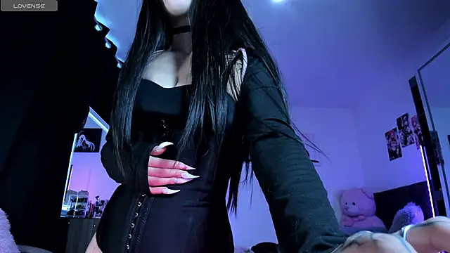 Snapshot of satanbabee chatting on 06-01-26, 09:27 satanbabee online show from 06-01-26, 09:27