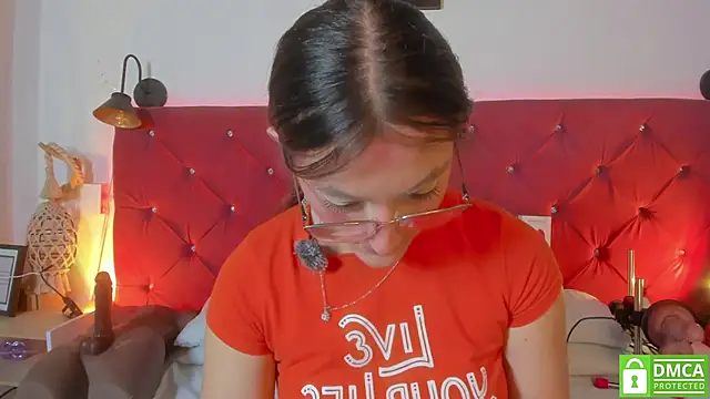 Ruth harvey  online show from 03-30-26, 01:56