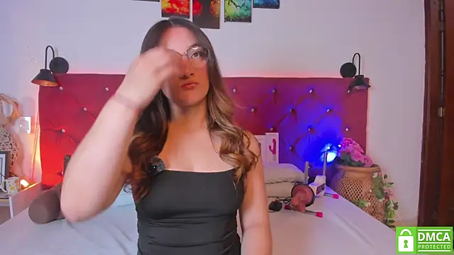 Ruth harvey  online show from 04-22-26, 01:45