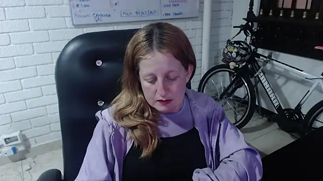 ViioletaMora online show from 02-21-25, 01:22